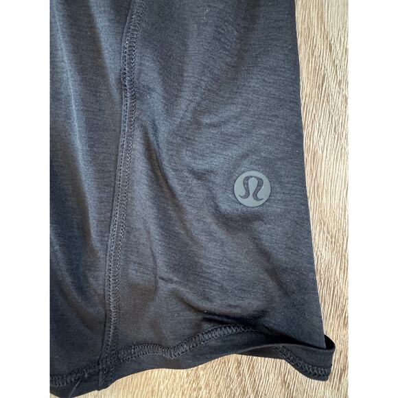 Lululemon Women's Essential Tank Top Pleated Sleeveless Racerback Black Size 6 - Picture 5 of 6